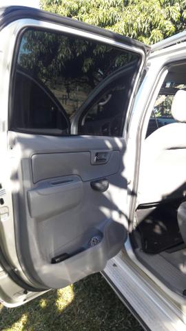 Toyota hilux - Foto 13