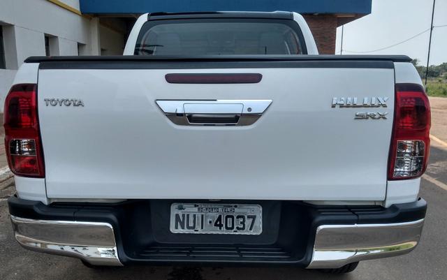 HILUX CD SRX 4x4 2.8 TDI DIESEL AT 17-18 - Foto 9