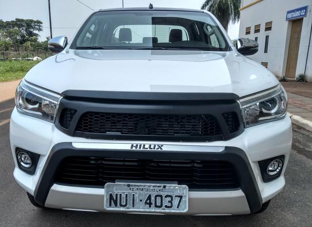 HILUX CD SRX 4x4 2.8 TDI DIESEL AT 17-18 - Foto 6
