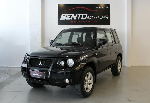 Mitsubishi Pajero TR4 2.0 Flex Automática 4X4