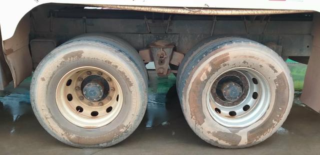 Mercedes 1622 tanque