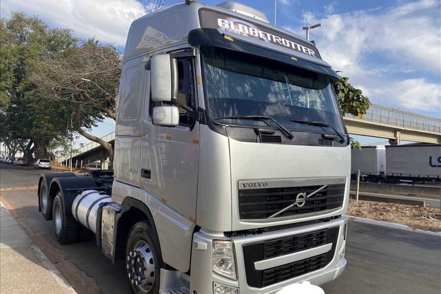 CAMINHÃO VOLVO FH 440 ANO:2014 6X2