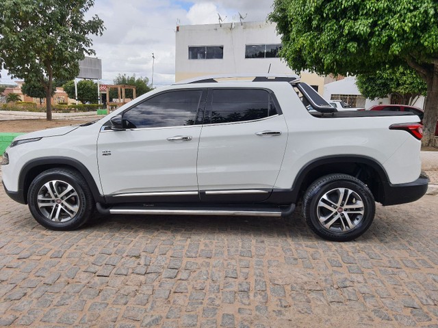 FIAT TORO VOLCANO AT9 2017