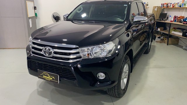 TOYOTA HILUX SRV DIESEL 4X4 2017