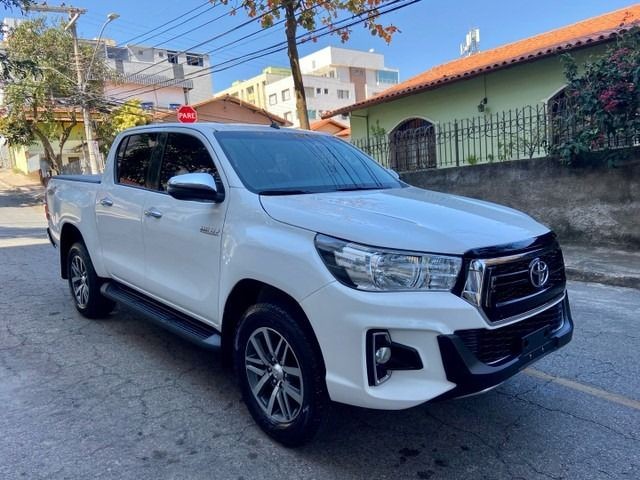 TOYOTA HILUX SRV 2.8