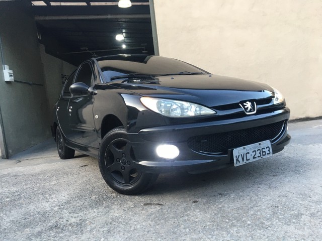 PEUGEOT 206