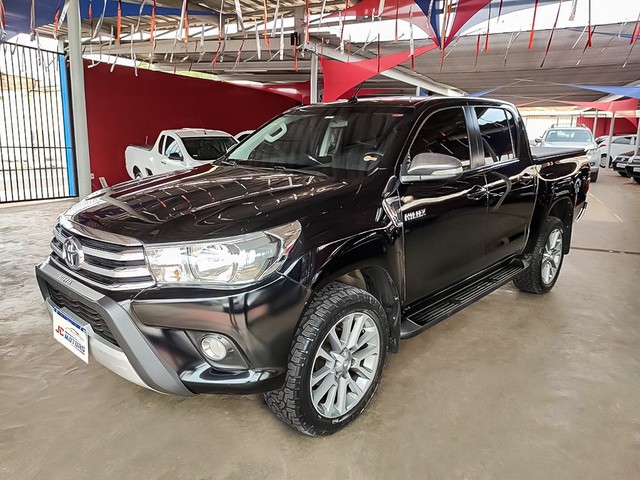 HILUX SRV CD 2.8 4X4 AUTOMÁTICO DIESEL