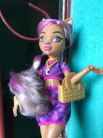 Monster High Doll, Clawdeen Wolf com Acessórios e Cão de Estimação, Bo