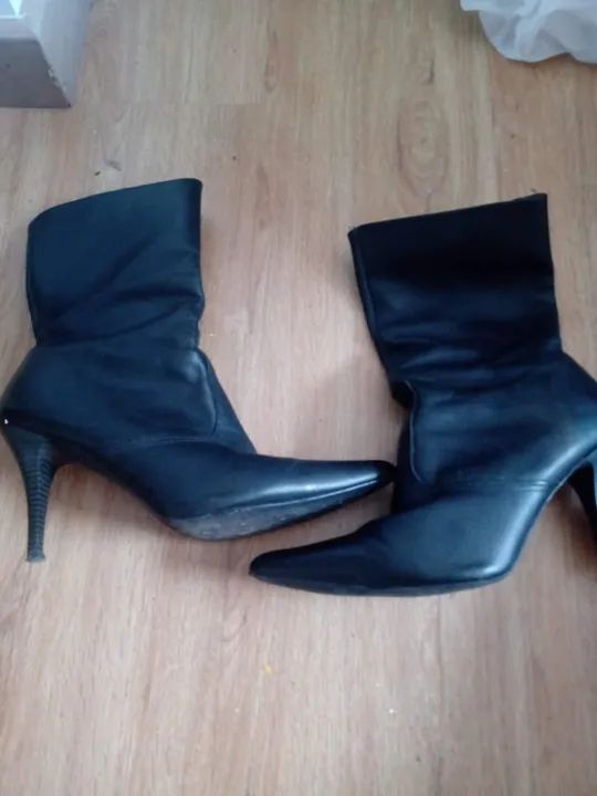 Bota feminina número 36