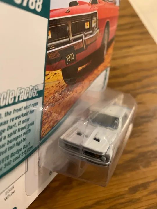 Johnny Lightning 1970 Dodge Dart Swinger 340 - Foto 2