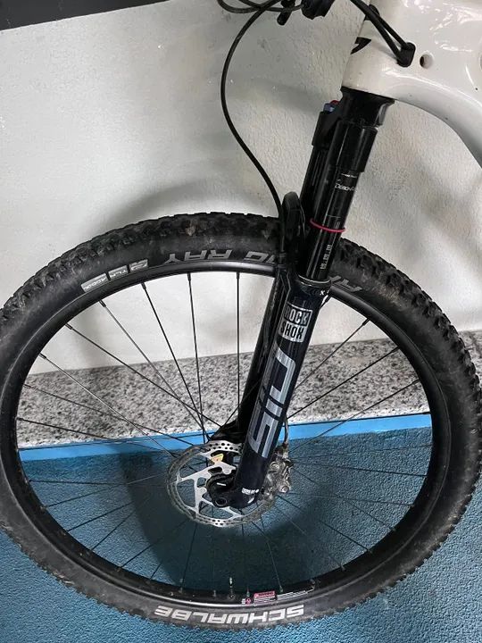 Bicicleta Cannondale Fsi Carbon 5 Rockshock Sid Ultimate Brain - Foto 3
