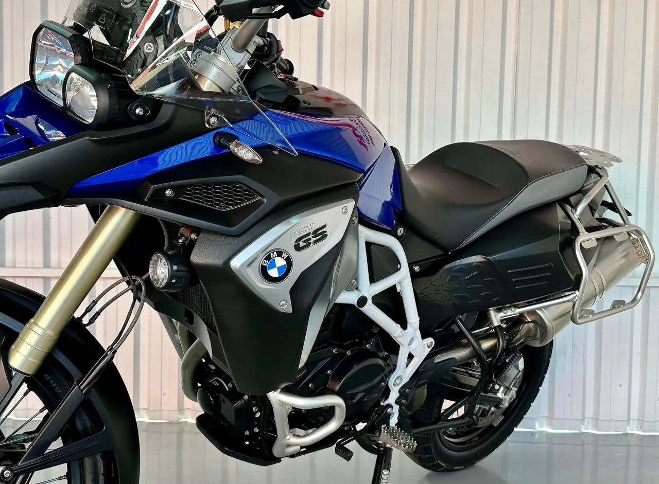 BMW F 2018 - 1217777692 | OLX