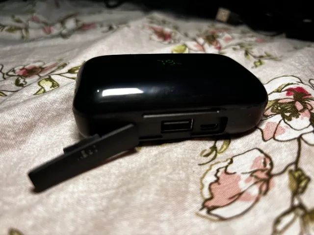 Fone Sem Fio e PowerBank F9 com Painel de Bateria - Novo! - Foto 5