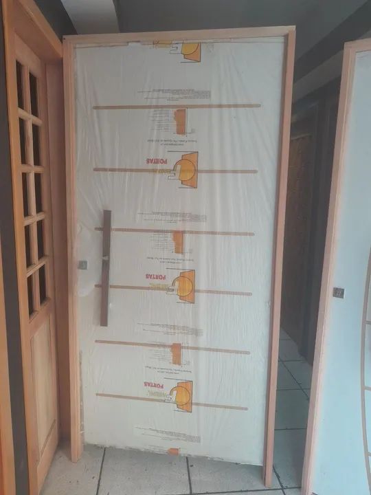 Porta pivotante 108x214mt últimas peças 10X sem juros  - Foto 4