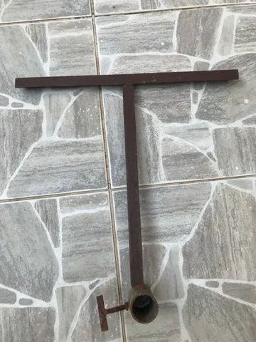 Vendo grade, acompanha a caixa e um suporte de ferro - Foto 3