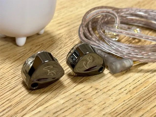 Fone de Ouvido Kz Castor In Ear 4 Drivers com Equalizador 