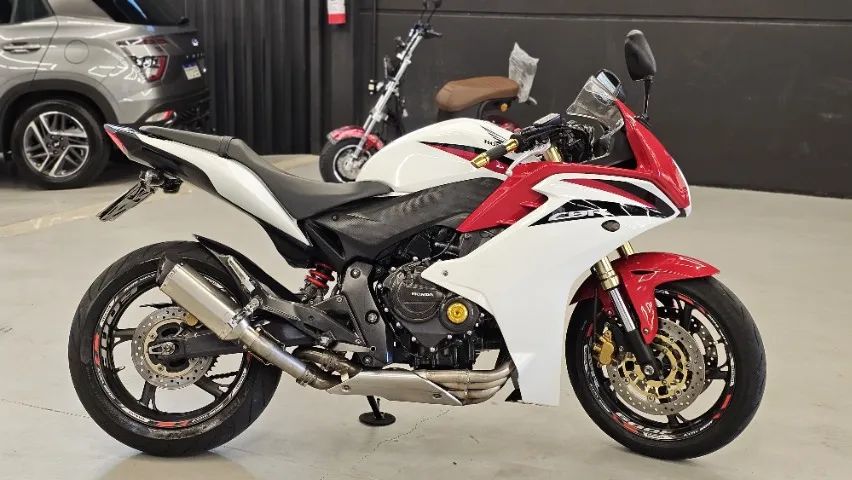 Honda - CBR 600 - 2012 - Branca
