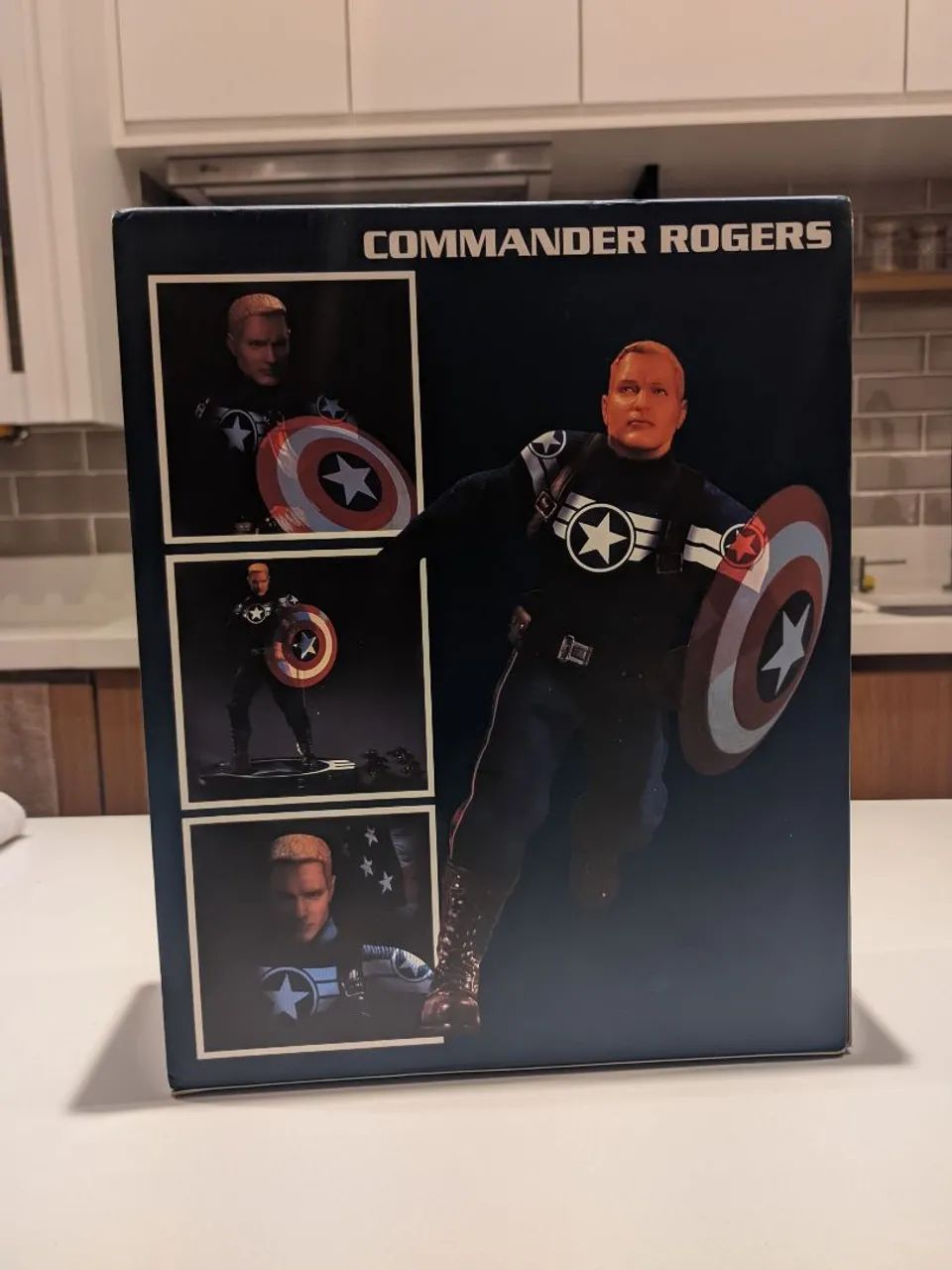 Capitão América - Mezco Toyz One:12 collective - Hobbies e