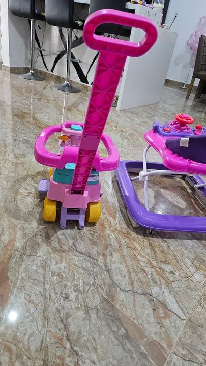 Andador e Carrinho de passeio - Foto 4