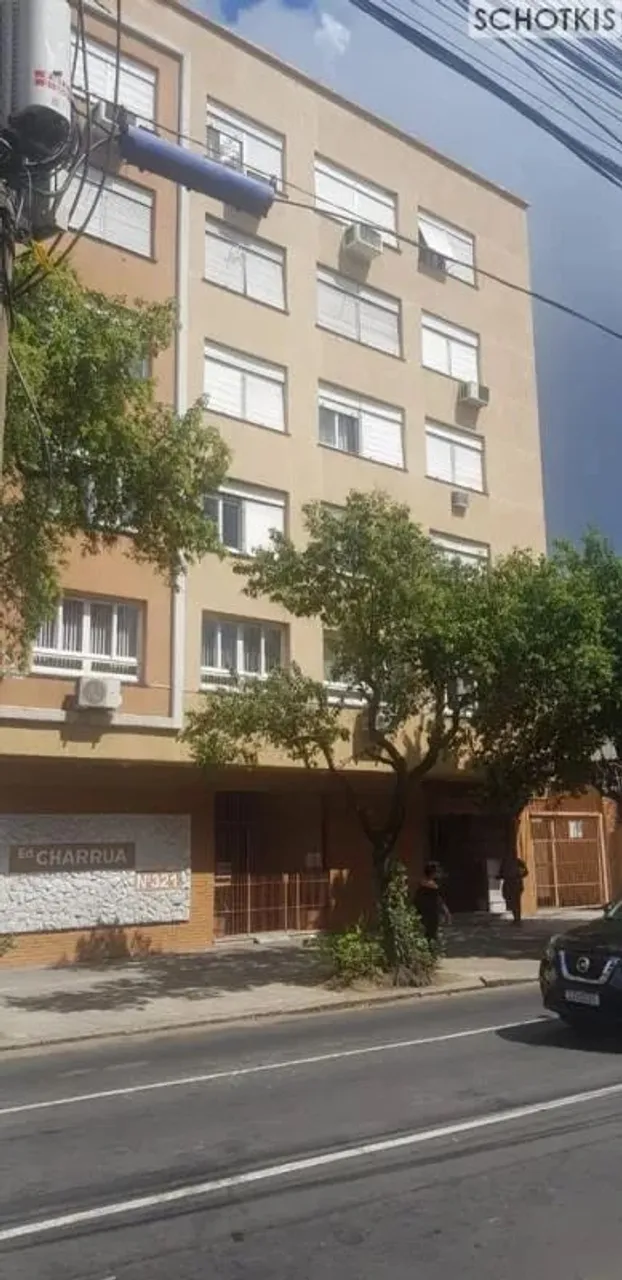 IMOBILIÁRIA SCHOTKIS VENDE APARTAMENTO ALUGADO DE 02 DORMITÓRIOS, 1º ANDAR, DE FRENTE, COM