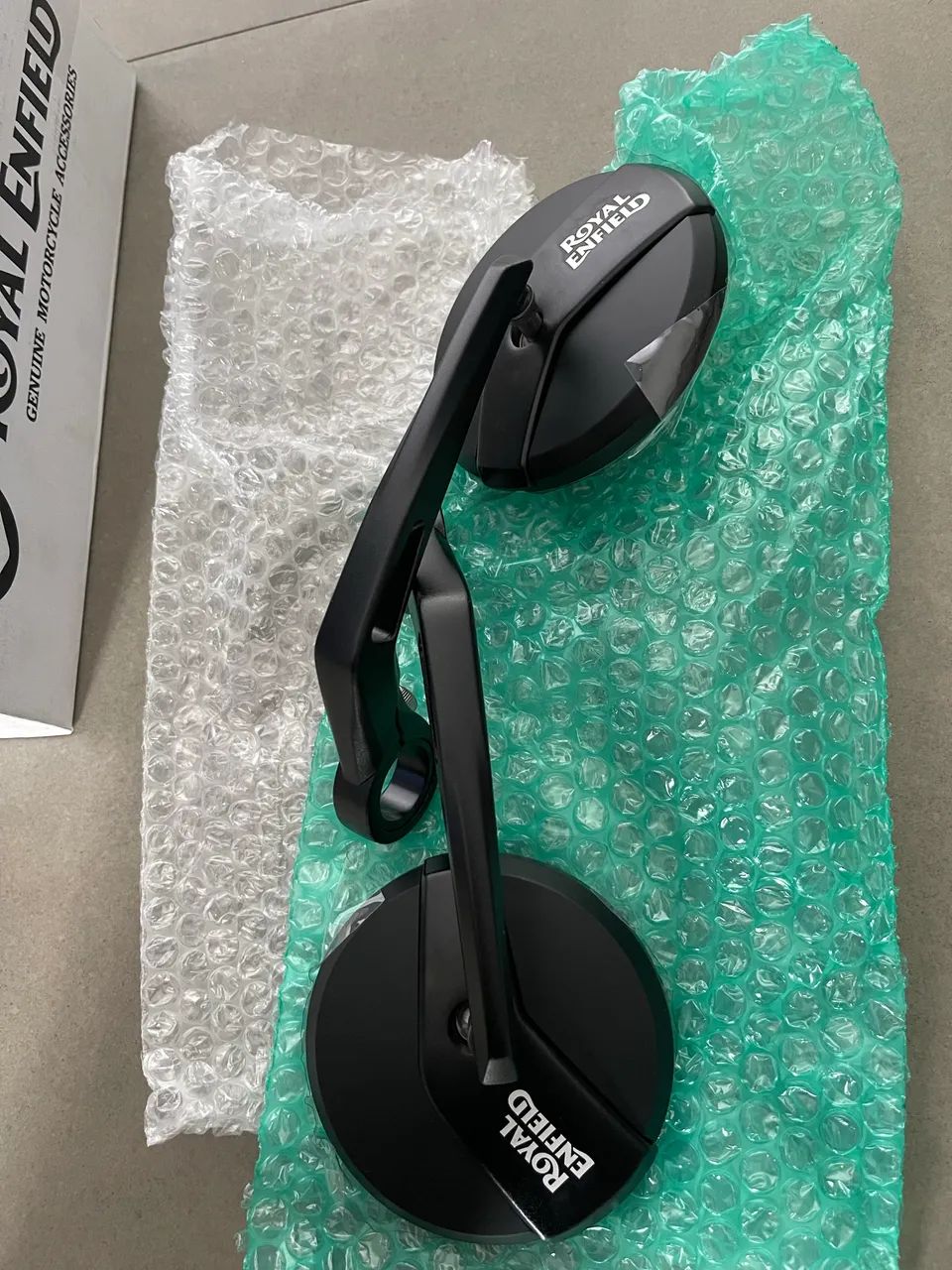 Retrovisor ponta de guidão original Royal Enfield (novo)  - Foto 5