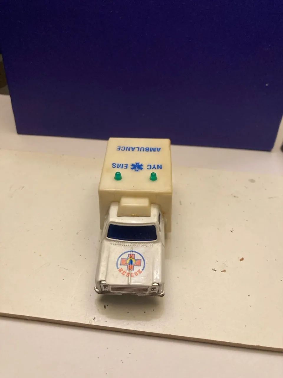 Brinquedo de Resgate -Wenco.1980 - Helicóptero e Ambulância . - Foto 5
