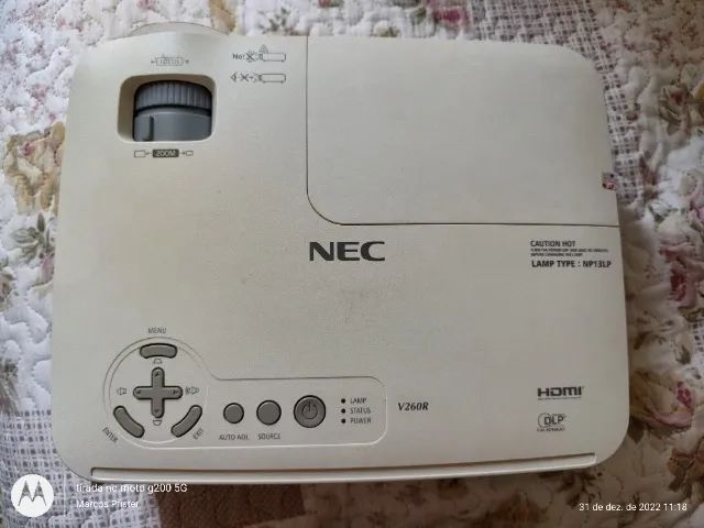 Projetor NEC HDMI com tela retratil top!