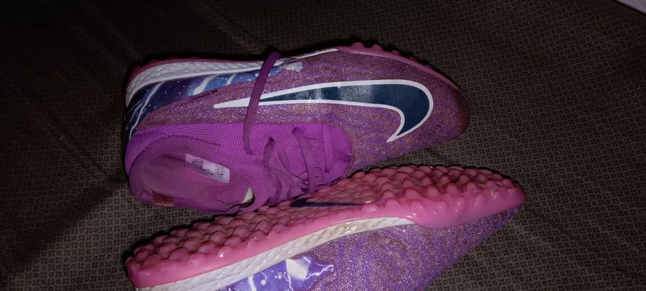 Chuteiras Nike Phantom - Tamanho 38 - Usadas - Foto 2