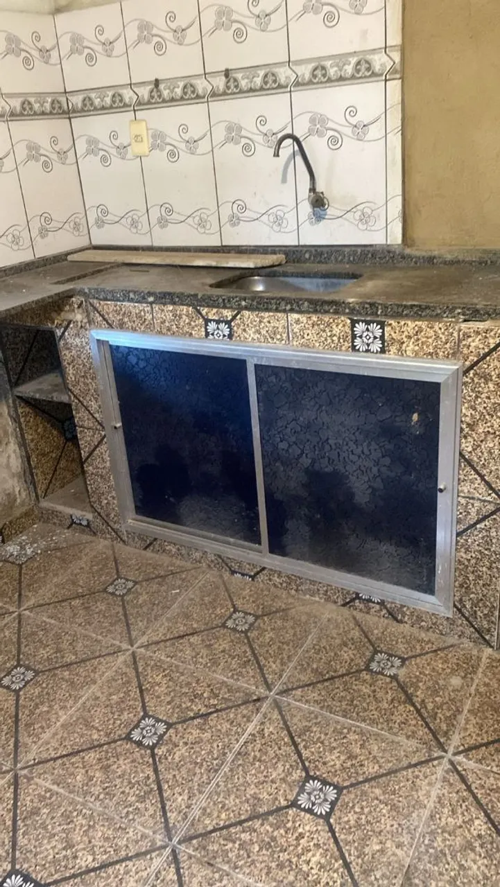 Alugo casa 2 andares