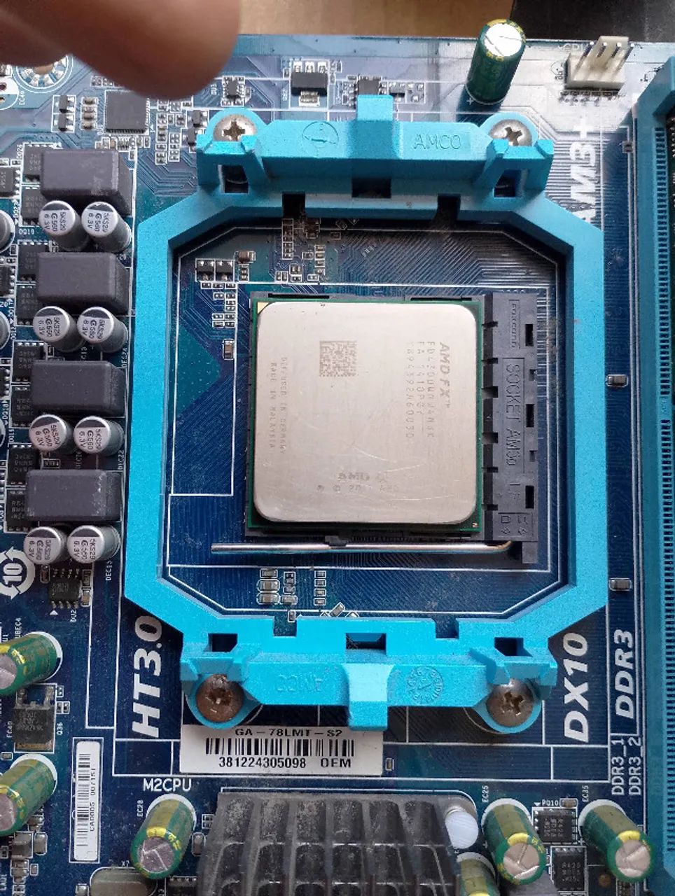 Pc Amd Quad-Core com 8 gigas de memória - Foto 4