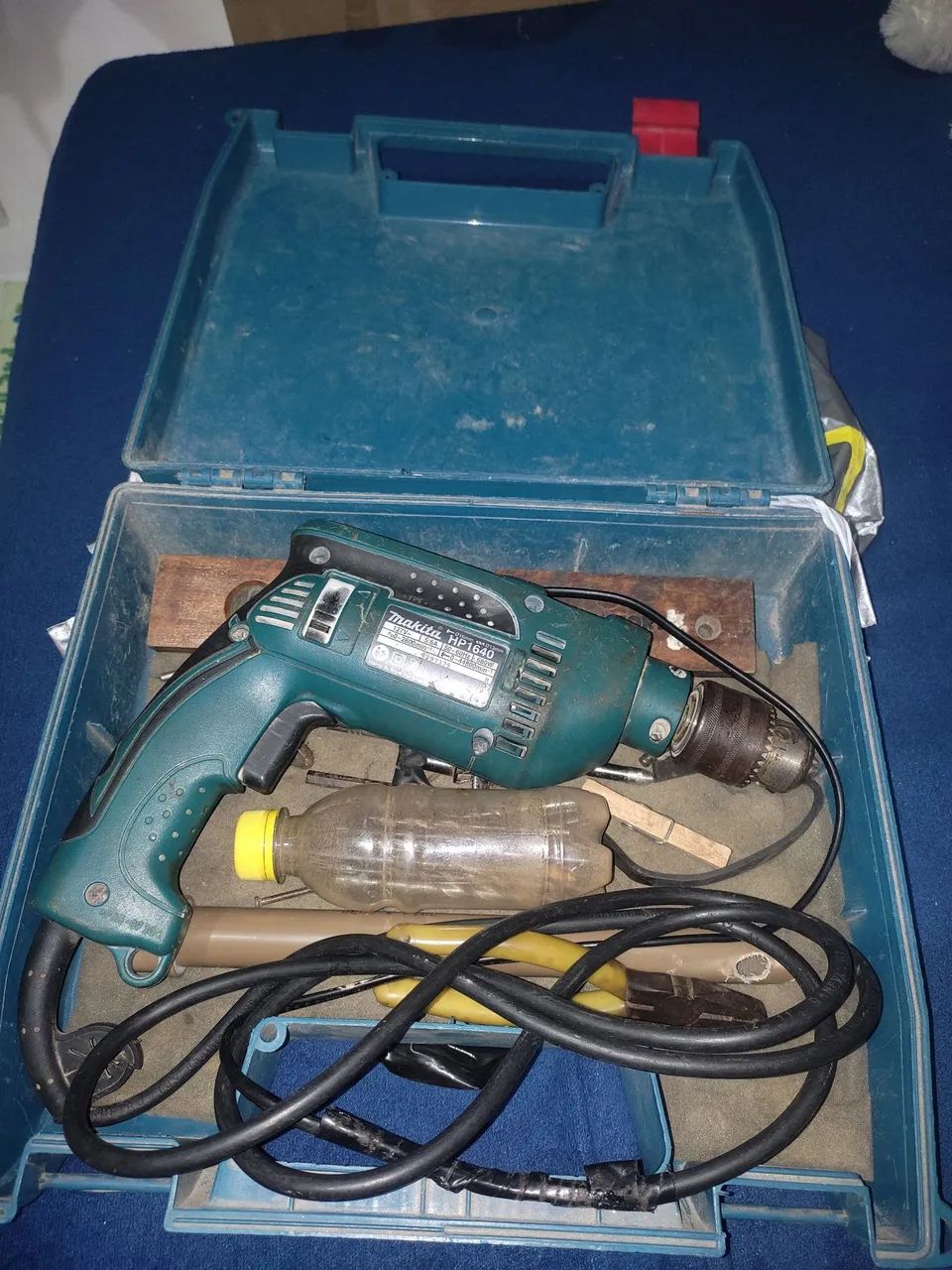 Furadeira em perfeito estado