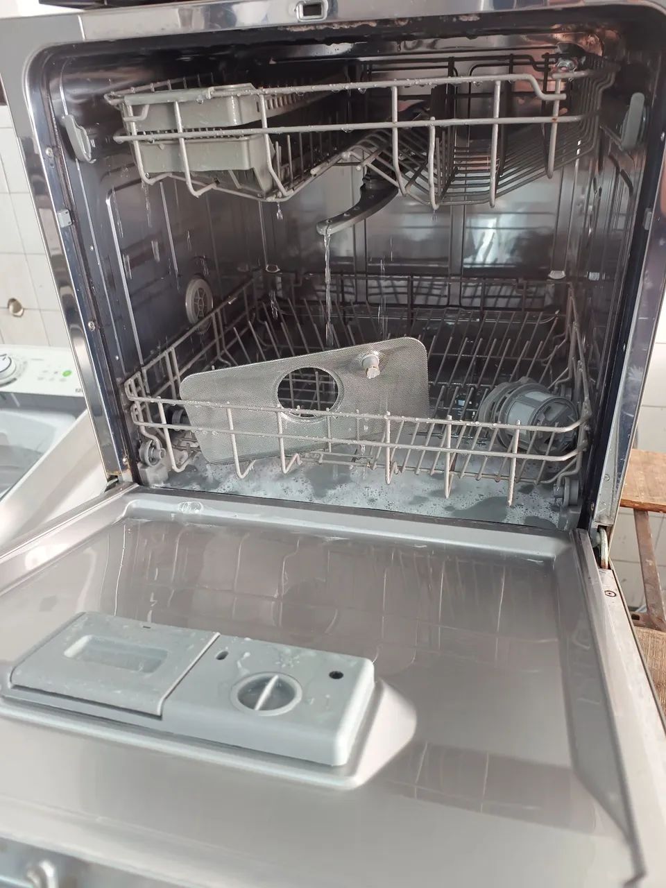 Lava Louças Electrolux - Foto 2