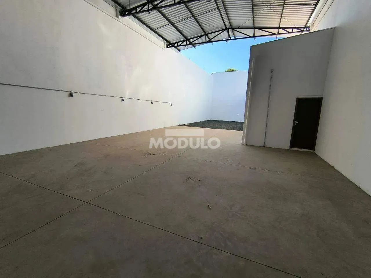 Barracão para locação bairro Daniel Fonseca - Foto 4