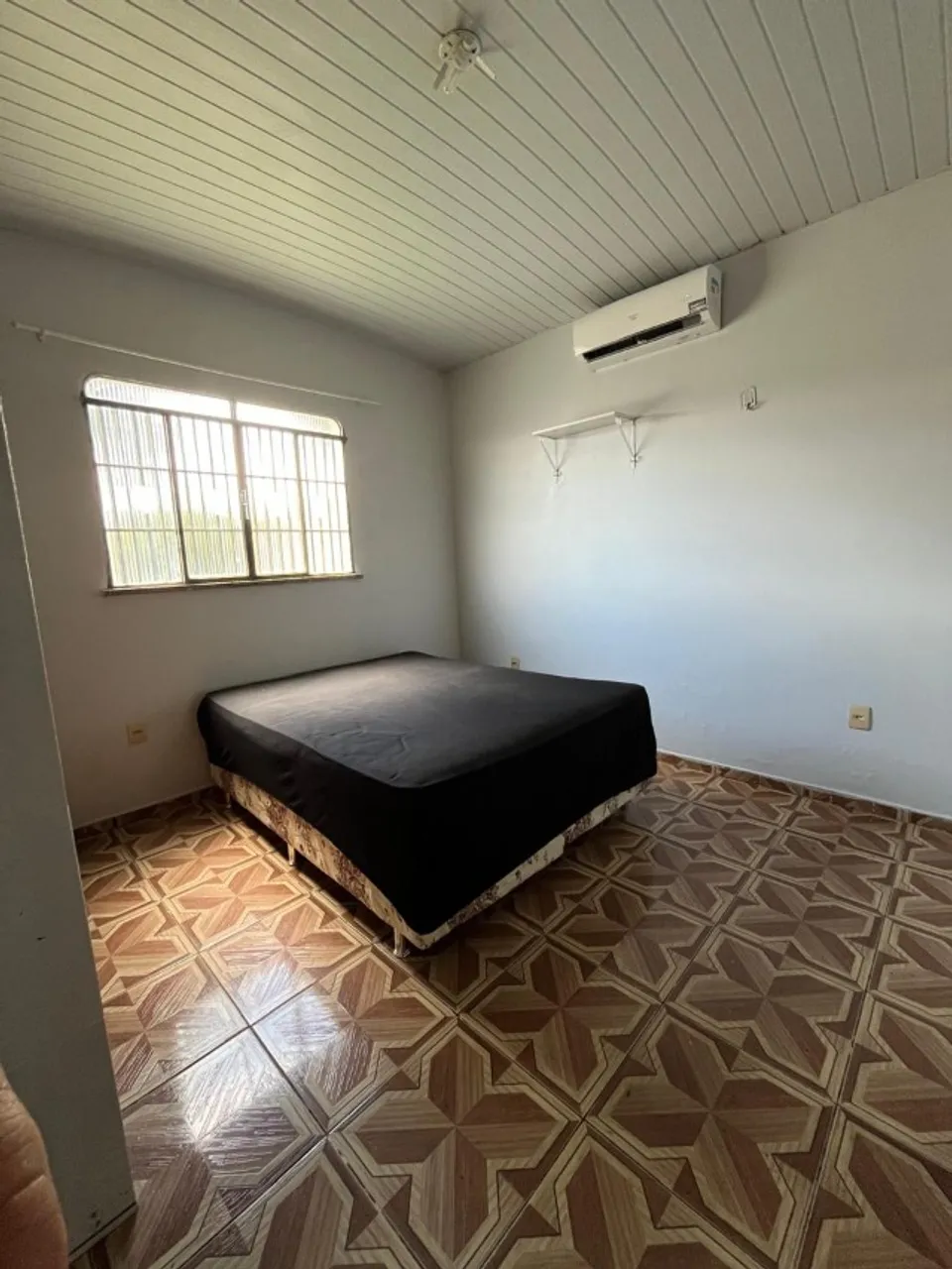 Cama Queen, base+colchão