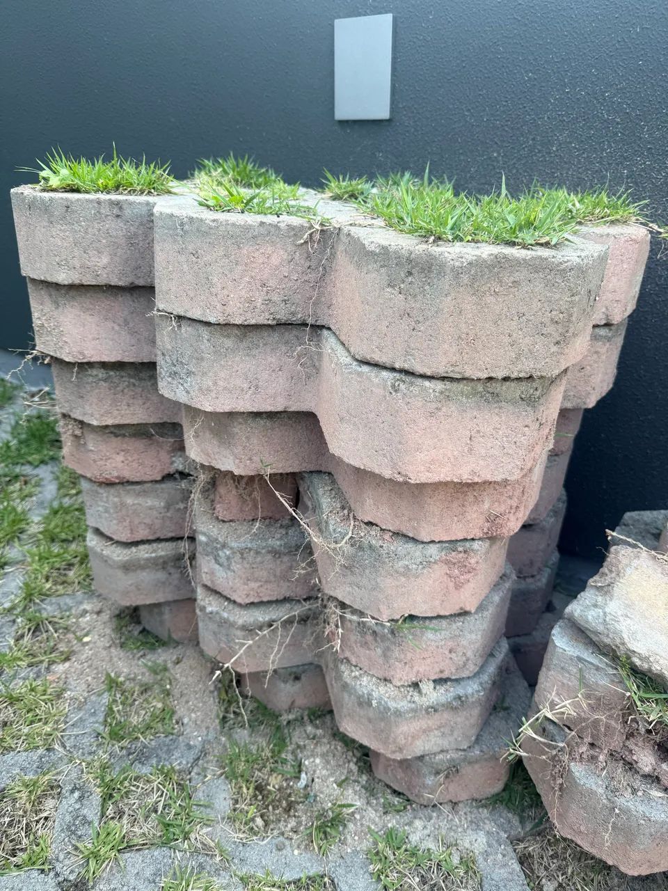 Concregrama 8 furos - 12 unidades 60x40x10 - Foto 2