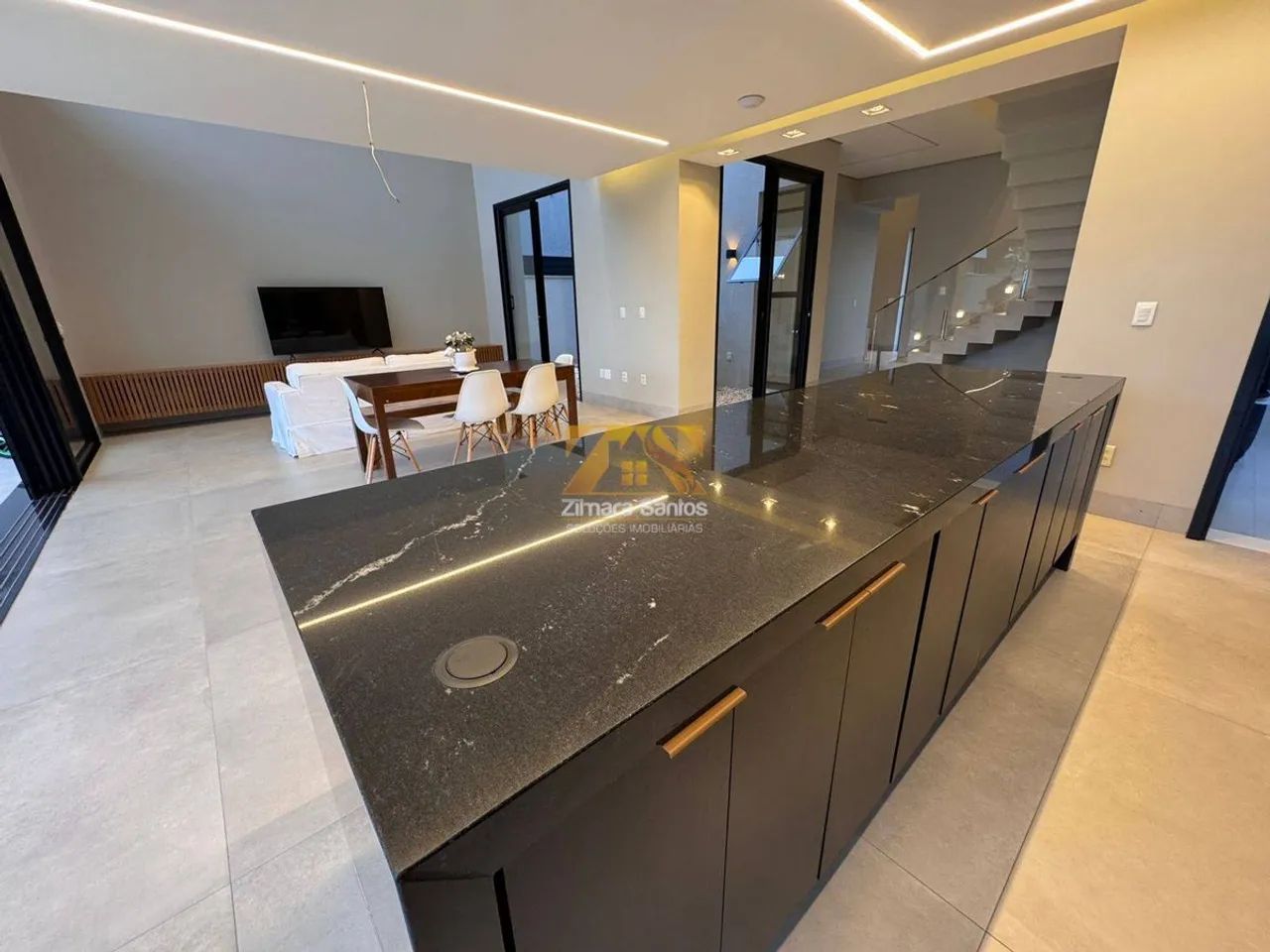 Sobrado Alto Padrão, com 4 suítes, 290 m² - 209 sul (Arso 24) - Condomínio Alphaville 2 -  - Foto 3