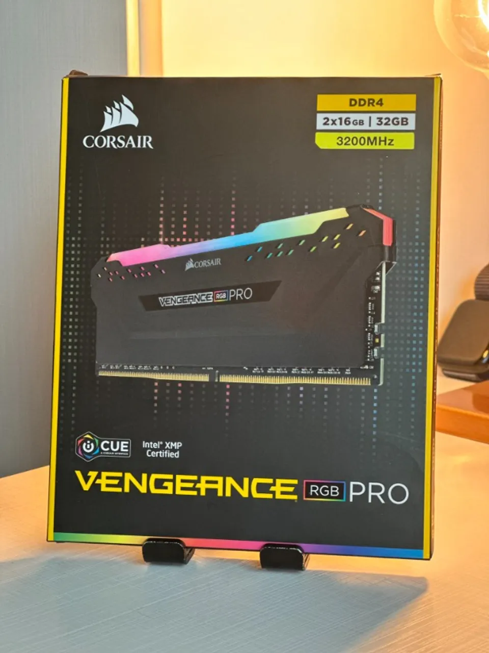 Memória Vengeance RGB Pro 32gb (2x16) DDR4