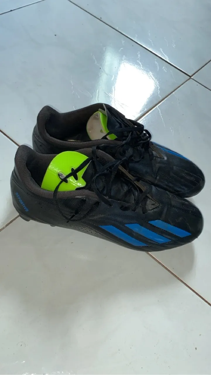 Chuteiras Adidas F50