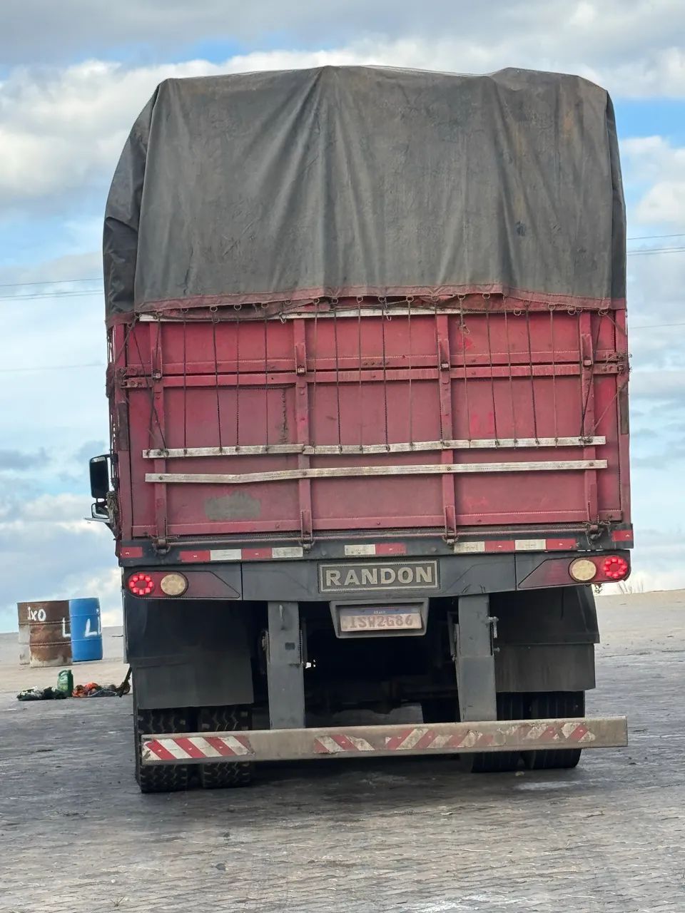 Volvo FM ano 2011 - Foto 2