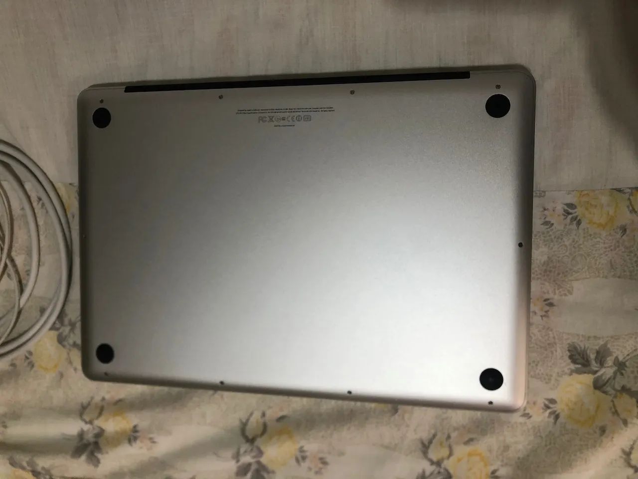 Apple Macbook Pro 15 i7 2,4GHz Quad-Core Monterey - Foto 2