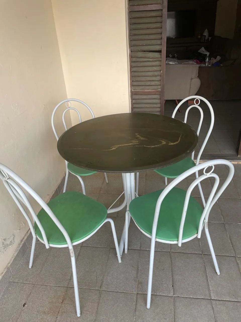 Mesa c 4 cadeiras