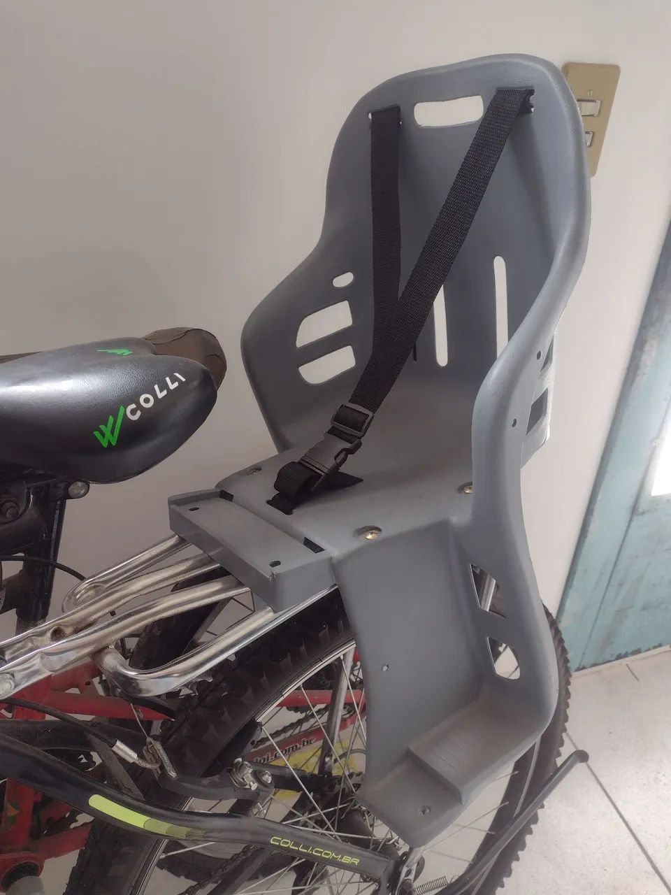 Cadeirinha de criança para bicicleta
