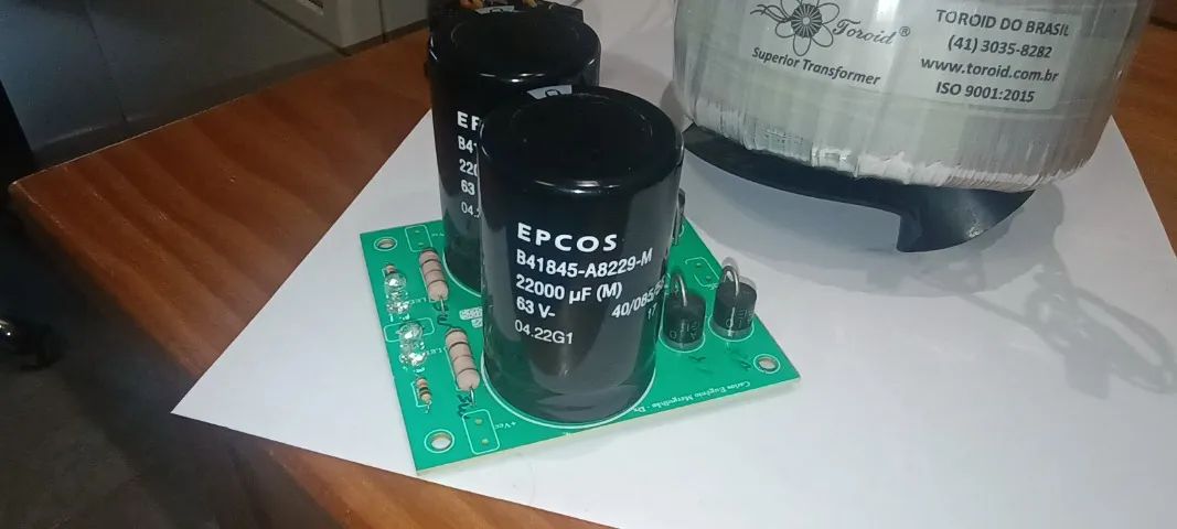 Transformador toroidal Primário 115 + 115V/60Hz e secundário 33 + 33V / 400VA  - Foto 3