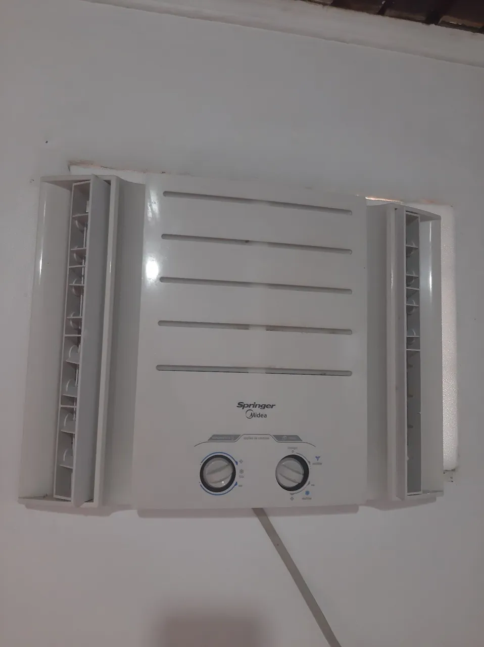 Ar-condicionado Springer Midea de Janela
