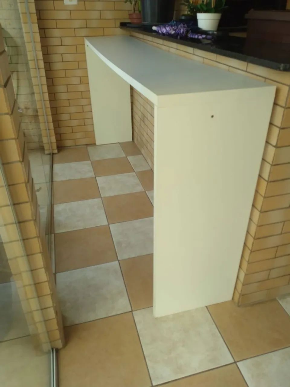 Mesa de vidro redonda com base cromada - Foto 4
