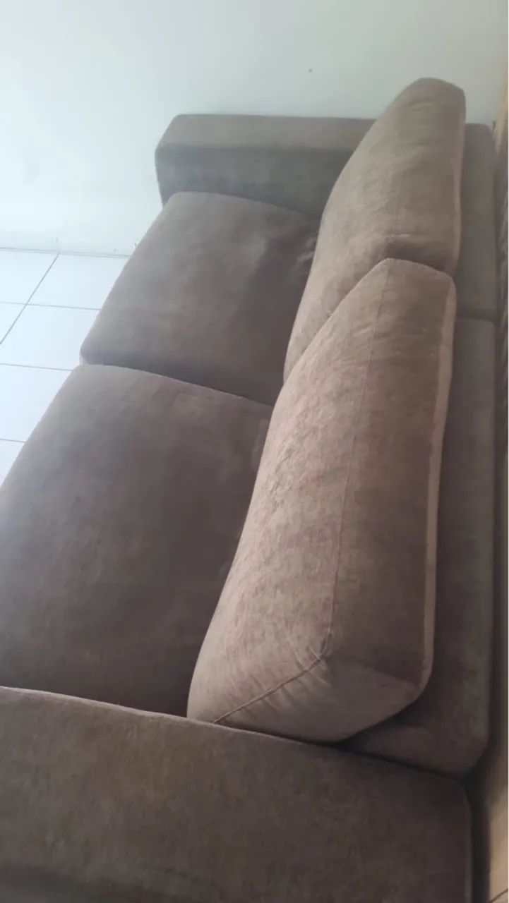 Sofá Marrom Veludo - Foto 3