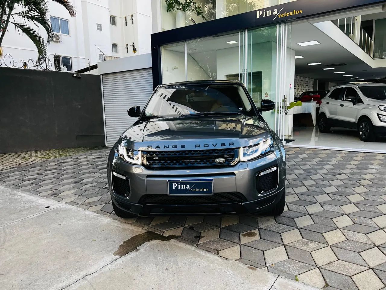 Range Rover Evoque P240 SE 2019  - Foto 2