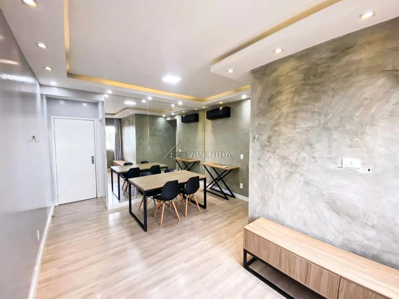 Apartamento para alugar com 03 quartos 01 suíte 75m² no Residencial Alphaville em Londrina