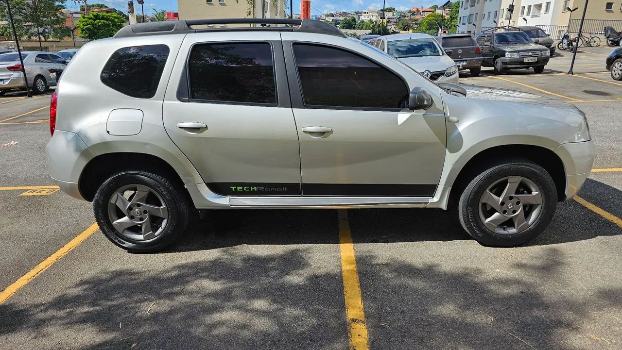 Renault Duster Techroad 2.0 Hi-flex 16V Aut. 2014