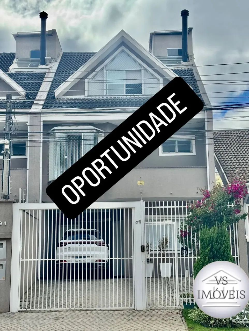 LINDO TRIPLEX 4 QUARTOS 2 SUITES 2 VAGAS